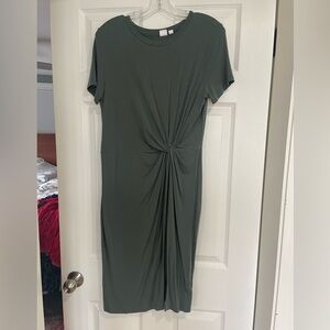 Elegant Green Knot-Front Dress
